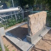 Пам'ятники з природного каменю.6