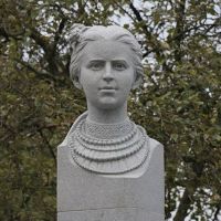 Створення скульптури для жінок