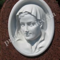 Пам'ятник у мармурі для дочки
